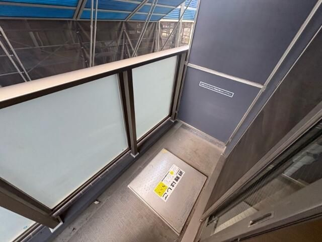 ＬＵＭＥＥＤ横浜阪東橋のバルコニー