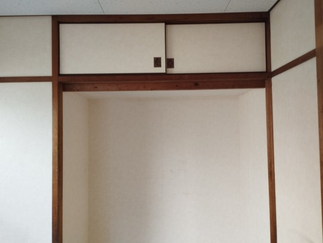 岡崎市橋目町字牛転の店舗一部の収納