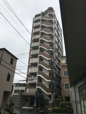 川崎市多摩区登戸の賃貸マンションの外観