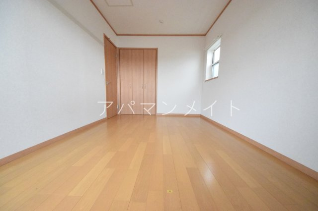 【寝室】 | ボヌール美晴 | 落ち着いて過ごせるお部屋です