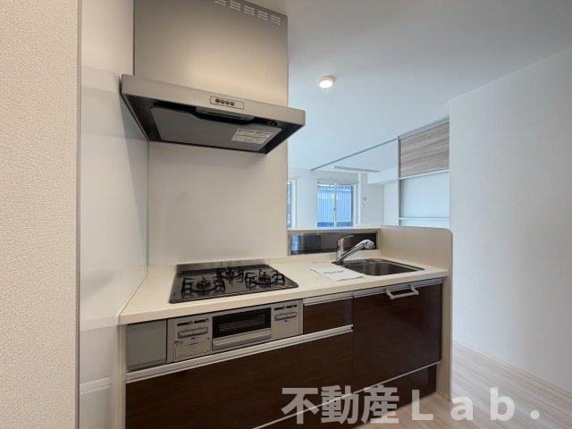 メゾンけやき通りのキッチン|※反転タイプのお写真です。