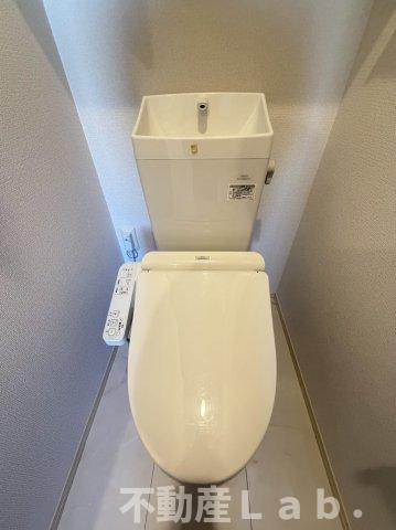 メゾンけやき通りのトイレ|※反転タイプのお写真です。