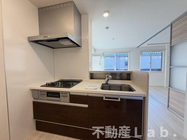 メゾンけやき通りのキッチン|※反転タイプのお写真です。