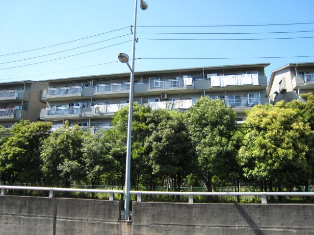 東鷲宮ニュータウン駅前プラザ５号棟の外観|外観
