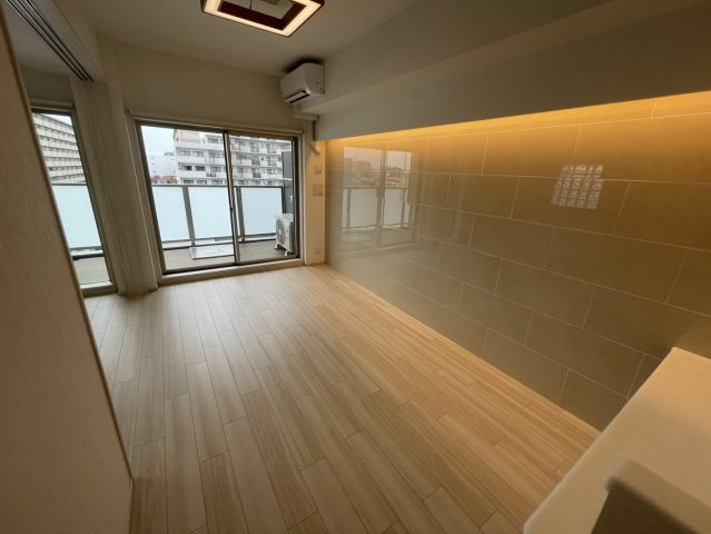 【居間・リビング】