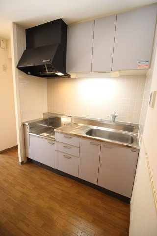 フローラ十代のキッチン