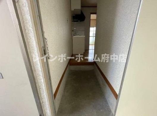 第3白王ハイツの玄関