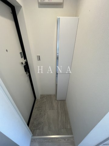 アンドレジデンス亀有の玄関