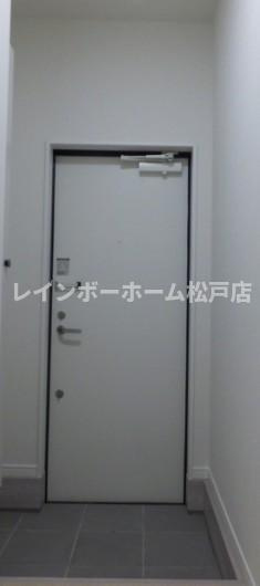 Ajour新松戸03の玄関|※同施工参考写真