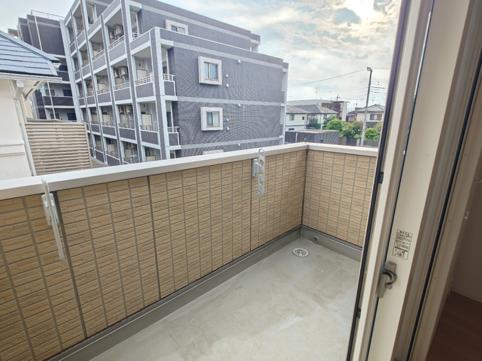 国立富士見台２丁目戸建　B棟のバルコニー