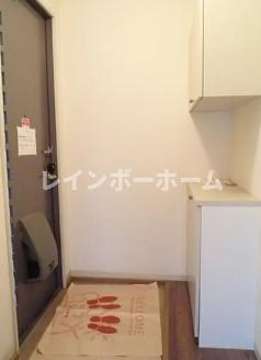ヒルサイドテラスⅠの玄関