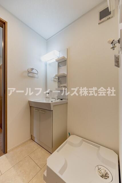 セナリオフォルム柏たなかⅡの洗面所