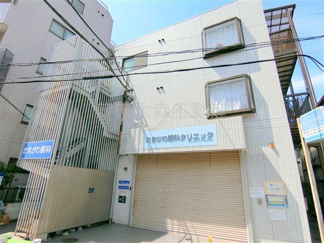 クレッセントハイムの外観