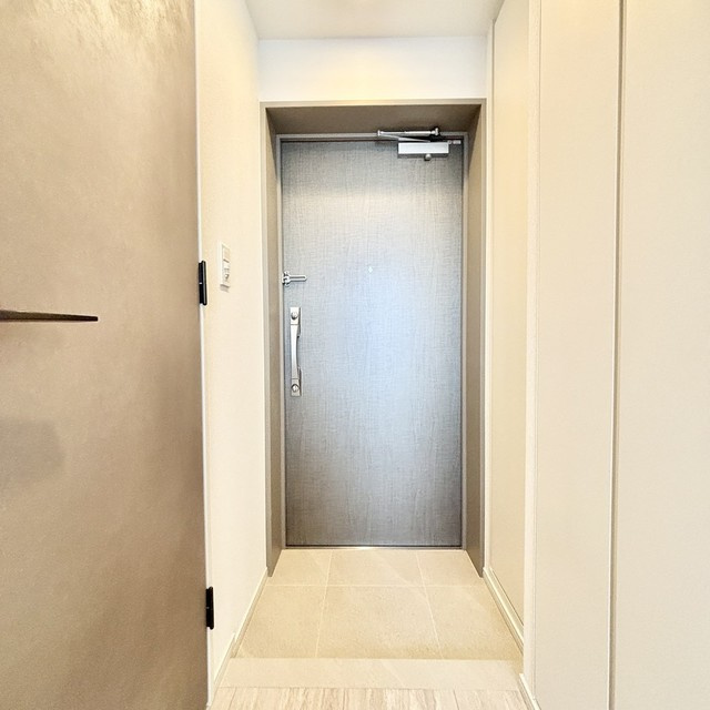 パークアクシス五反田スカイタワーの玄関|※写真は同タイプ住戸です。