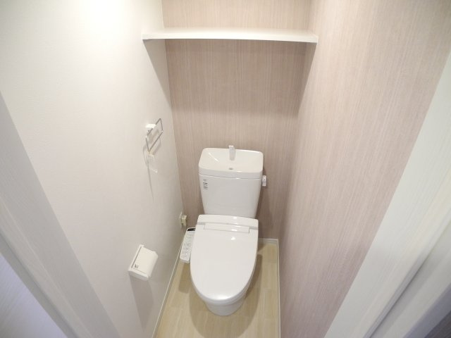 MODERN PALAZZO Isahaya S.R.のトイレ|※室内画像は別号室のもの