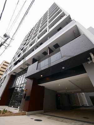 ジェノヴィア阪東橋Ⅱスカイガーデンの外観