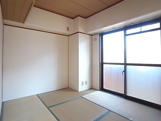 ライオンズマンション神戸元町の居間・リビング