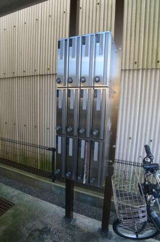 あざみのスクエアのエントランス