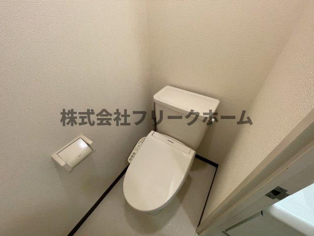 三鷹市牟礼１丁目の賃貸マンションのトイレ