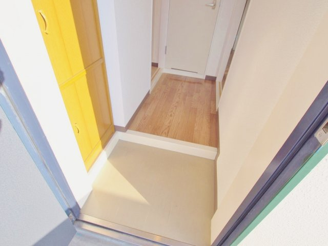 グランドゥール土井の玄関