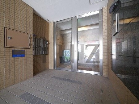 ソフィアコートのエントランス