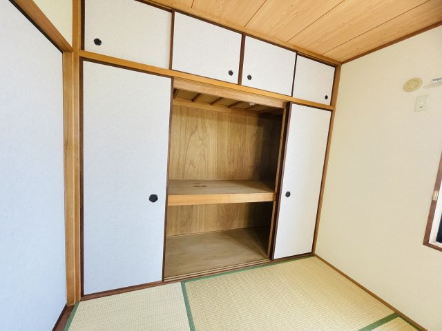 【収納】レグリス甲東園ＥＡＳＴ 