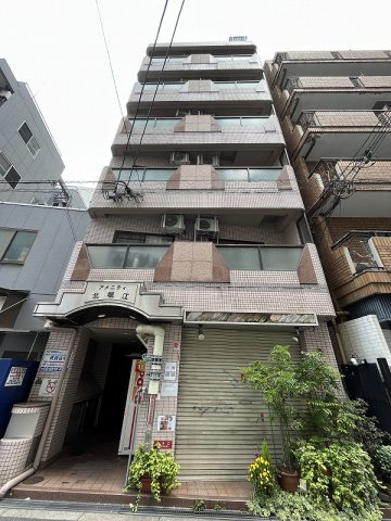 大阪市西区北堀江１丁目の賃貸マンションの外観