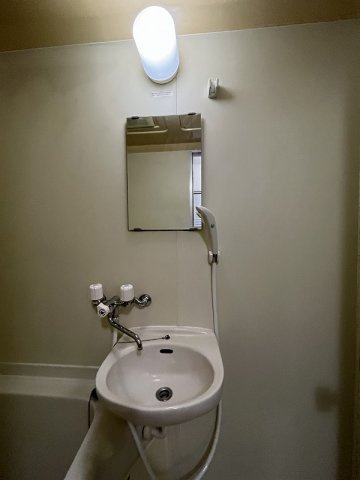大阪市西区北堀江１丁目の賃貸マンションの洗面所