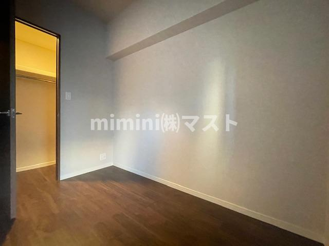大阪市西区川口２丁目の賃貸マンションの洋室