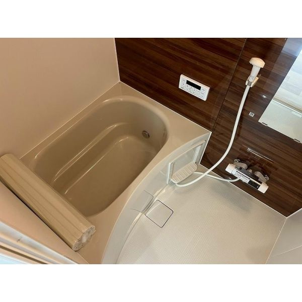 シャンテ二軒茶屋の浴室