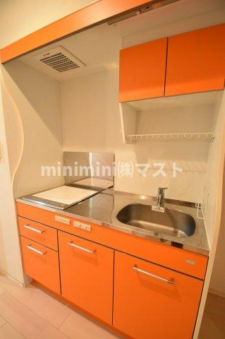 大阪市中央区瓦町２丁目の賃貸マンションのキッチン