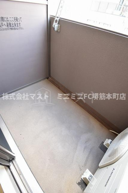 大阪市中央区松屋町住吉の賃貸マンションのバルコニー