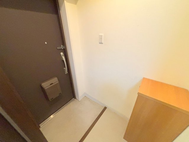 新大阪和光の玄関