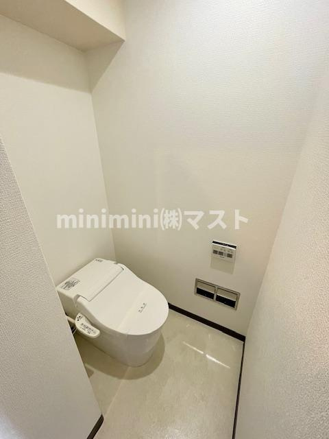大阪市東成区大今里西１丁目の賃貸マンションのトイレ