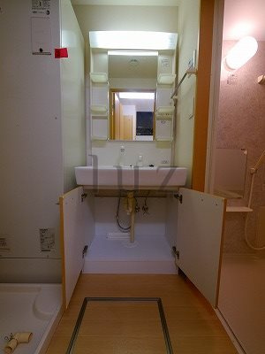 横浜市港南区最戸１丁目の賃貸マンションの洗面所