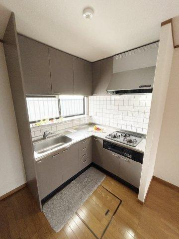 東村山市久米川町４丁目の一戸建てのキッチン