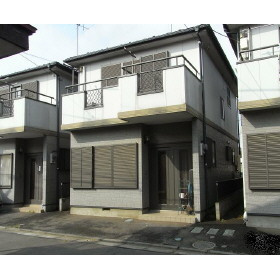 東村山市久米川町４丁目の一戸建ての外観