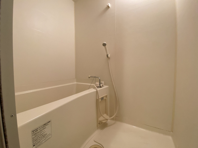 芦屋市公光町の賃貸マンションの浴室