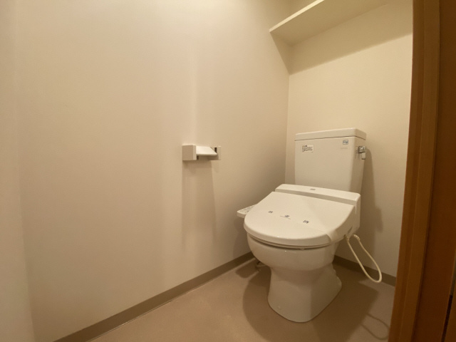 芦屋市公光町の賃貸マンションのトイレ