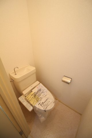 六甲司マンションのトイレ