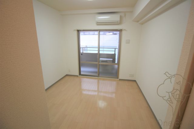 ニューシティアパートメンツ西天満の寝室