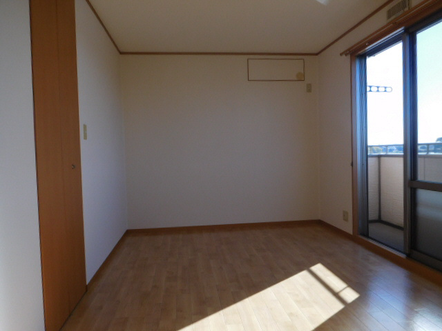 レイクヒル花園Ｂ棟の子供部屋