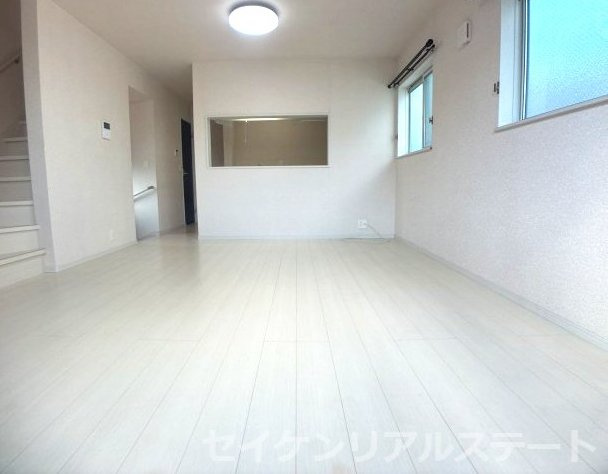 古淵5丁目　中古戸建の居間・リビング