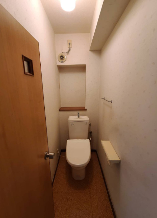 千石四丁目戸建のトイレ
