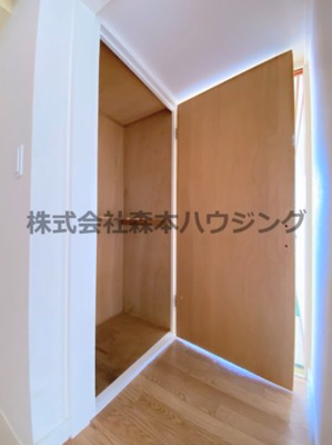 【収納】 | 　釈尊寺第一住宅5号棟 | 便利な収納スペースです