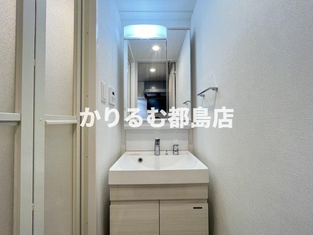 S-RESIDENCE都島Luxの洗面所