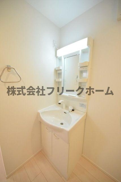 武蔵野市吉祥寺本町４丁目のアパートの洗面所