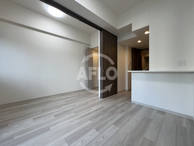 エステムコート新大阪ベイスの居間・リビング|リビング