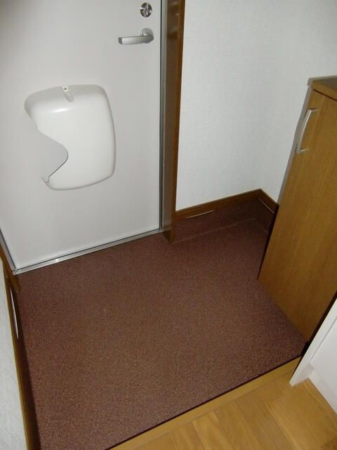 リバティーパレスの玄関
