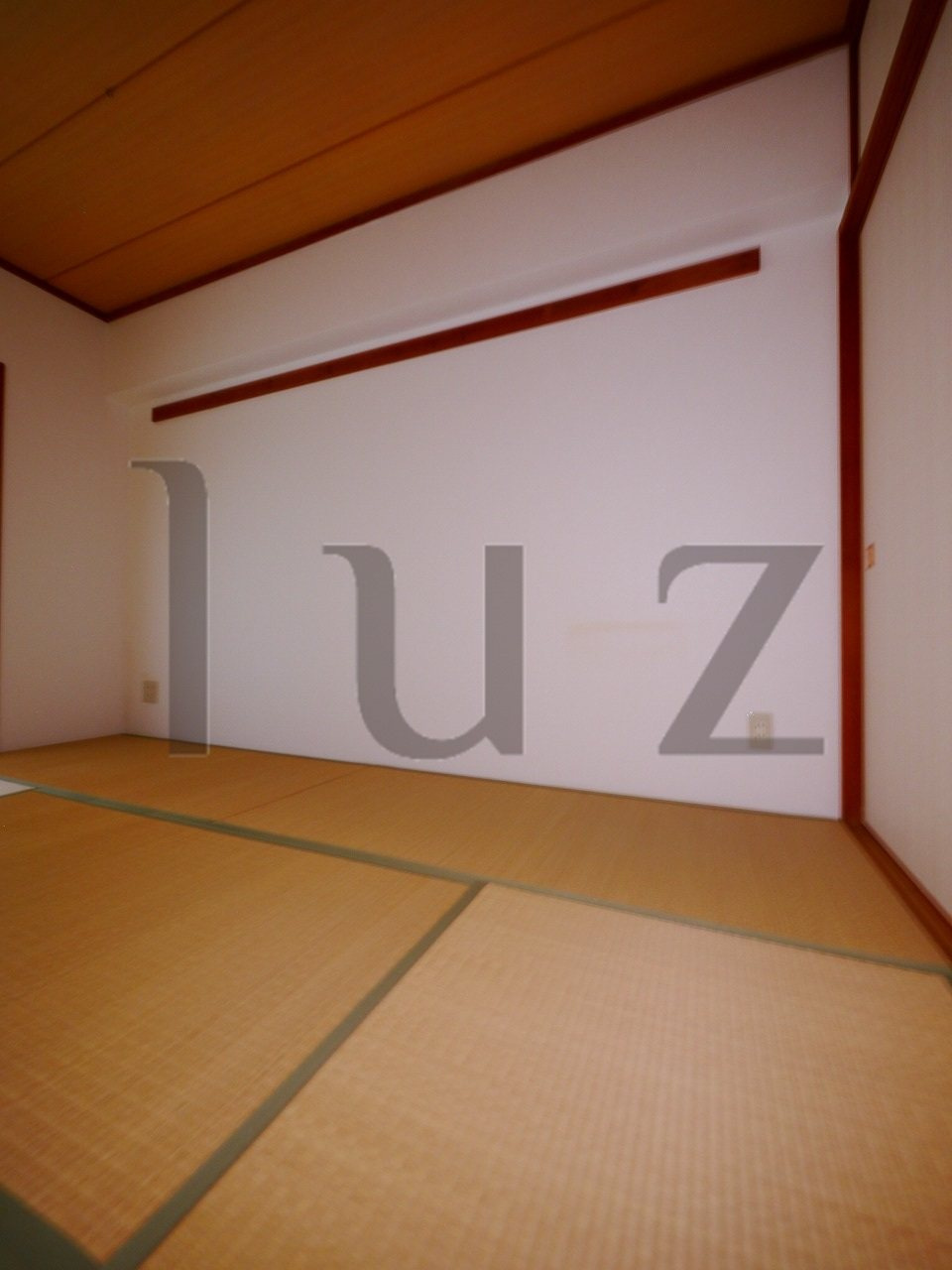 日神パレステージ鴨居の和室